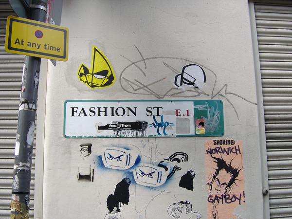Fashion Street. London 2004