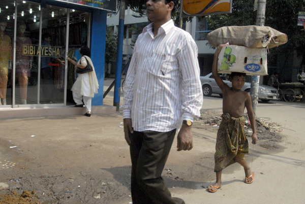 Street scene, Dhaka. Bangladesh 2009