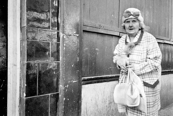 Lady with a hat, Spitalfields c.1984