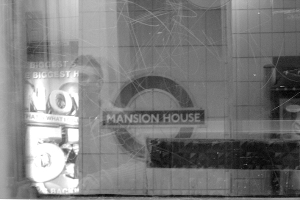 London Underground (Mansion House) 2004