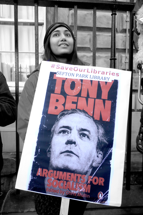 Tony Benn. A protester outside the Town Hall. Liverpool 2017.