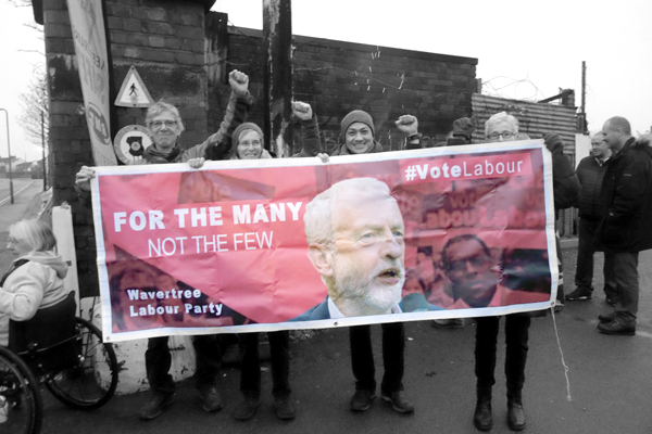 Wavertree Labour Party supporting the guards. Kirkdale in Liverpool December 2017. 