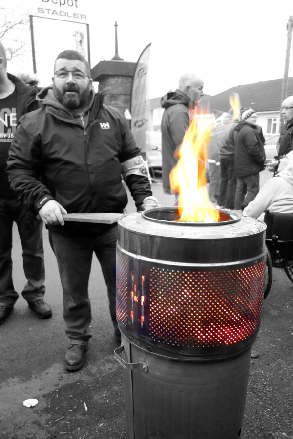 Keeping warm on the picket line at Kirkdale in Liverpool December 2017. 