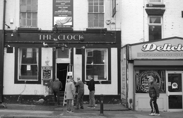 Outside The Clock pub on Picton Road. Liverpool, January 5th 2018.