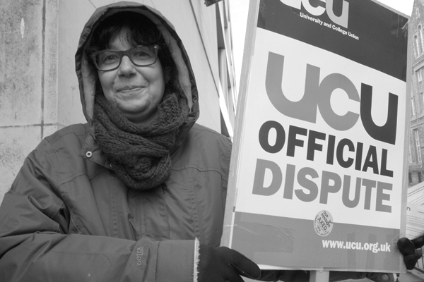 UCU picket fighting for a fair pension. Liverpool, March 7th 2018.